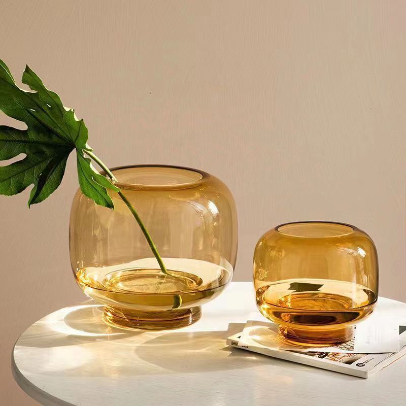 گلدان گرد با شکم بزرگ مناسب اینستاگرام