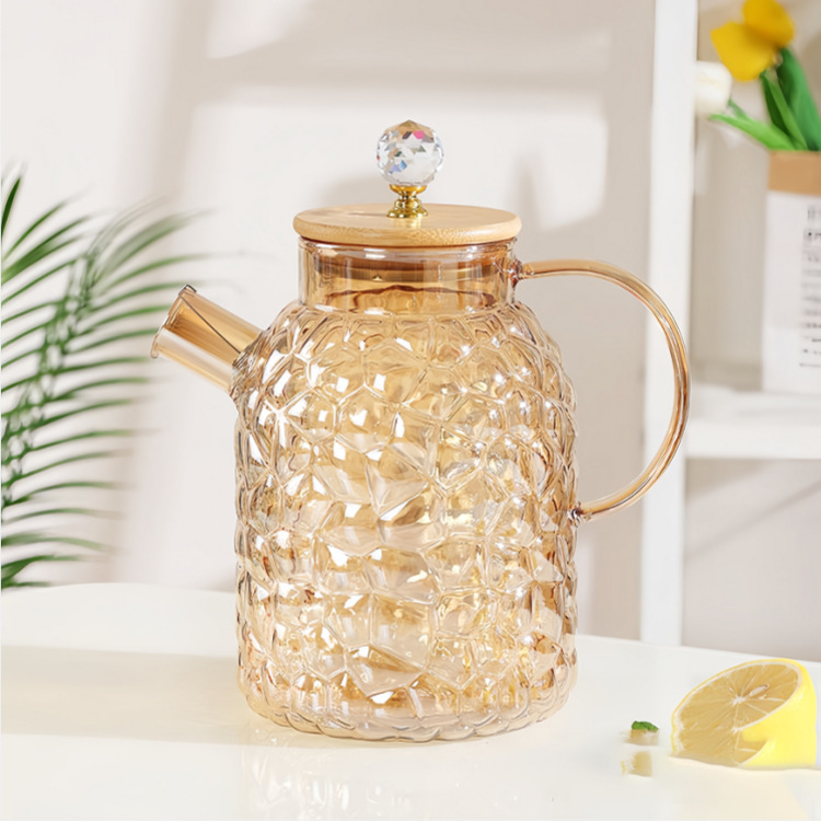 پارچ آب میوه شیک و با ظرفیت بالا